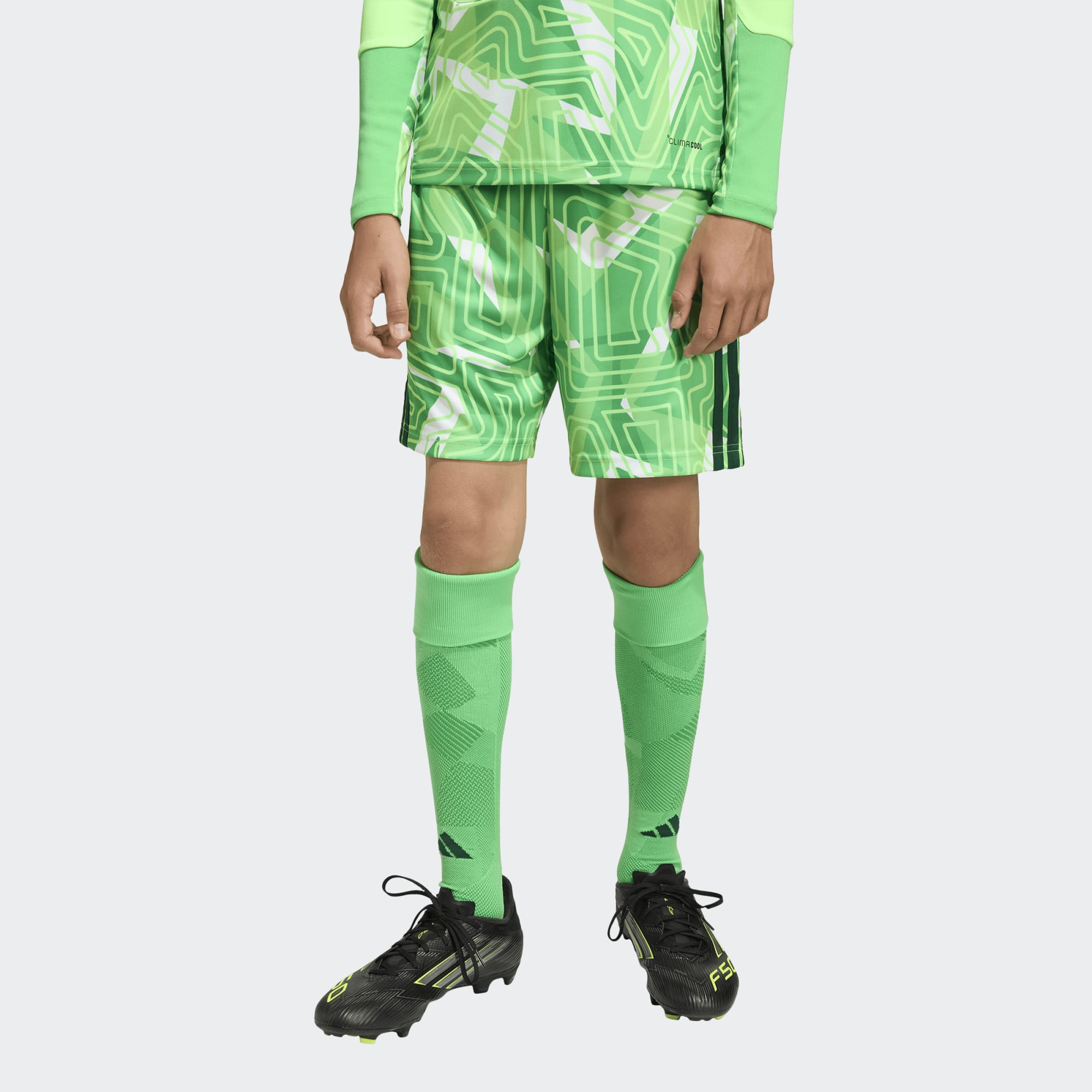 Youth Trio 26 Goalkeeper Shorts