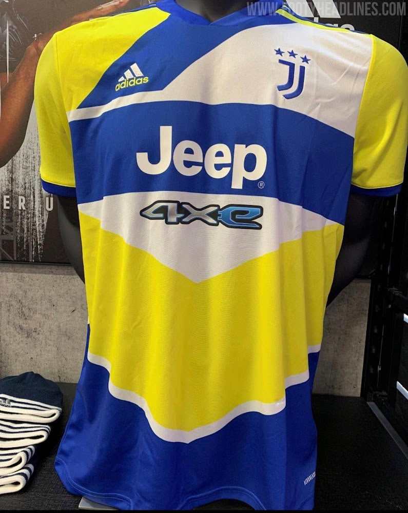 Men's Juventus 3rd Jersey 2021/22