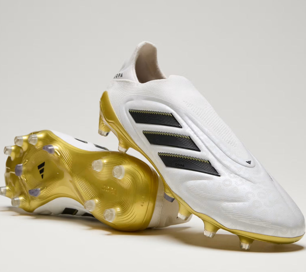 Copa Pure III Elite Laceless FG ‘Road to Glory