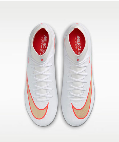 Superfly 11 Academy FG/MG