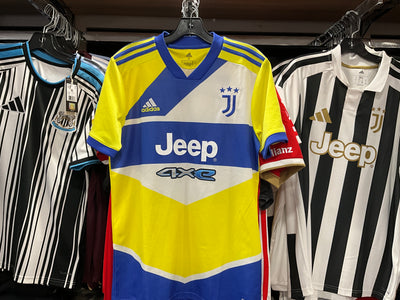 Men's Juventus 3rd Jersey 2021/22 TT ( CHIESA #22 )