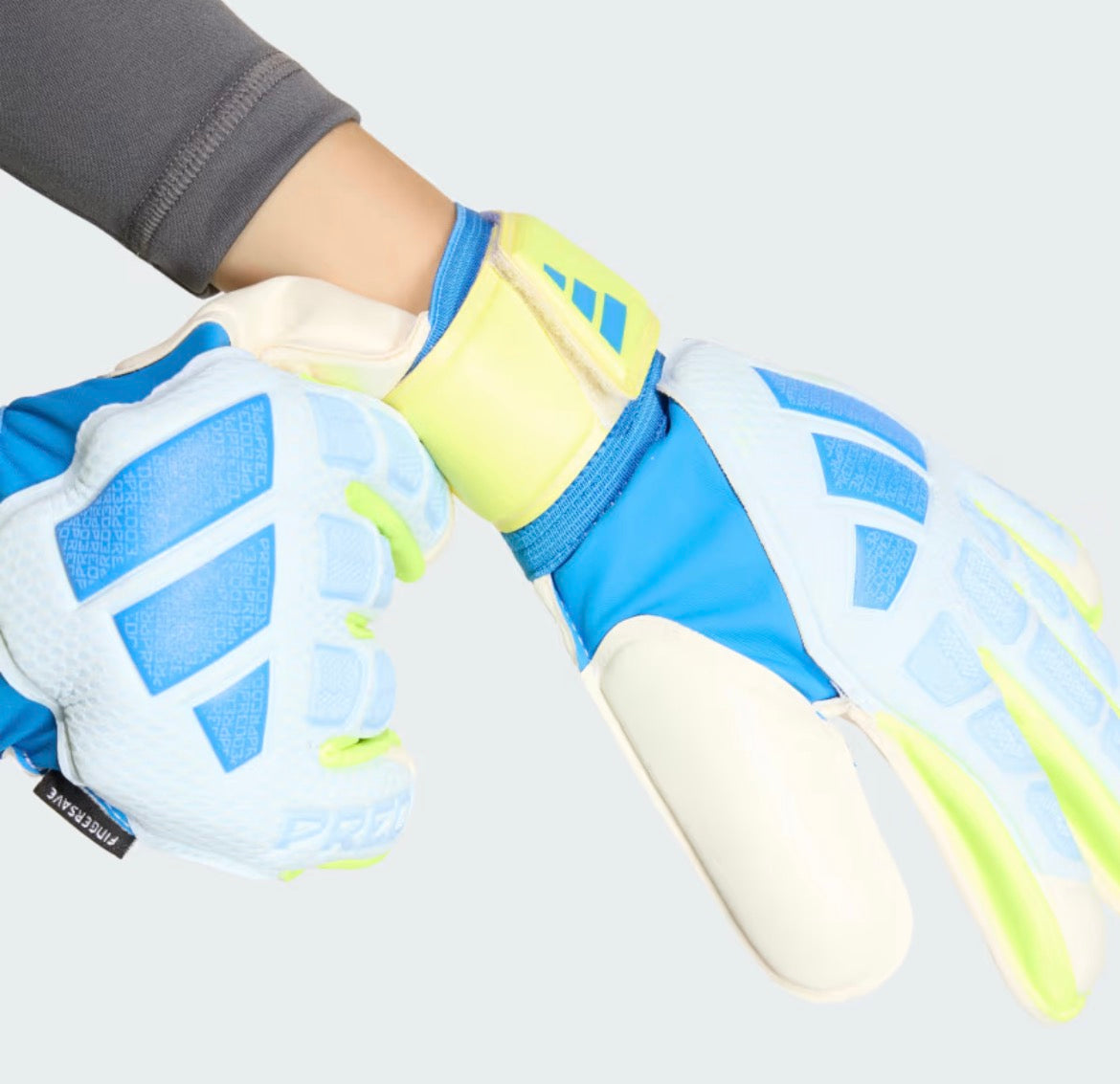 Predator Match Fingersave Junior Goalkeeper Gloves