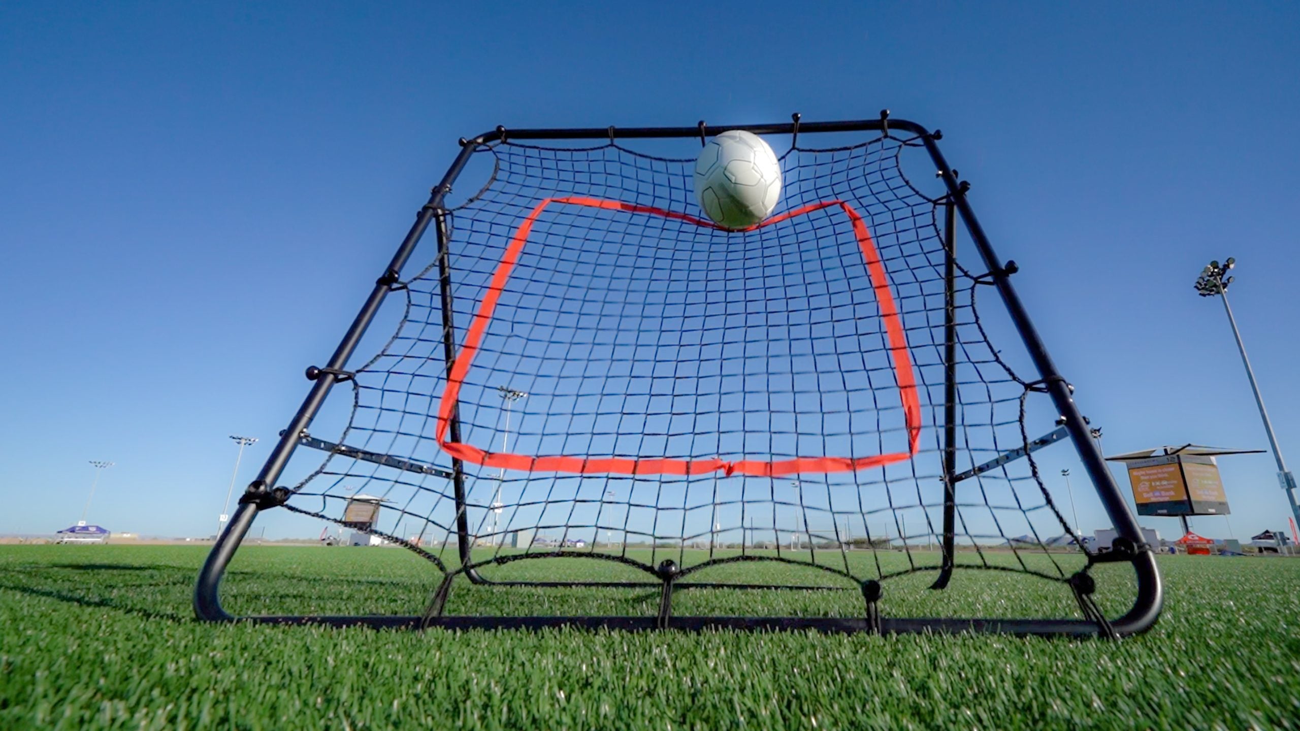 KWIKGOAL CFR-1 Rebounder