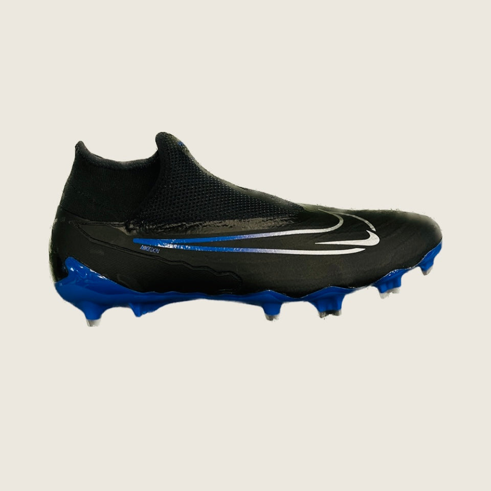 Nike Phantom GX Academy DF FG/MG