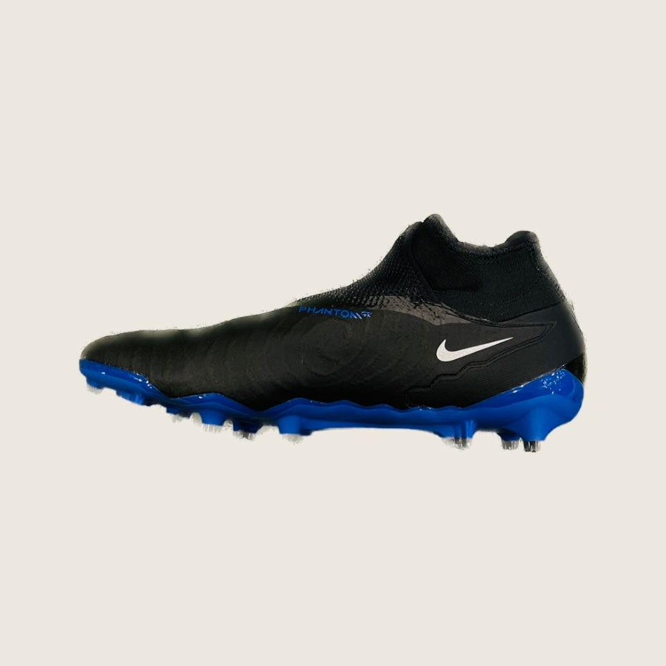Nike Phantom GX Academy DF FG/MG