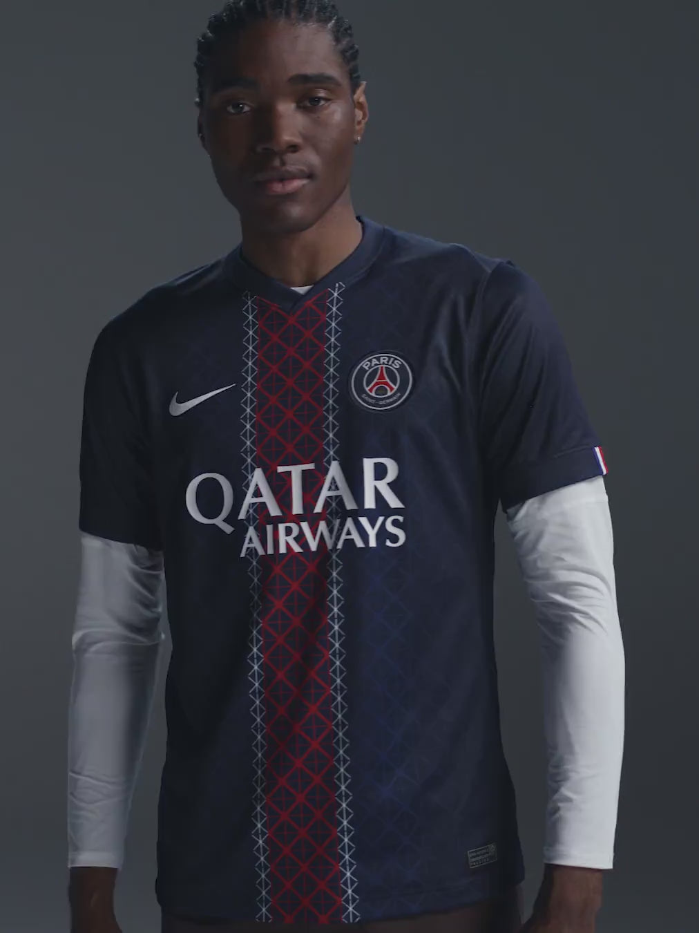 Load video: Paris Saint-Germain 25/26 Home Jersey